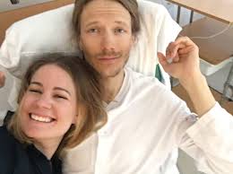 Jacob Wester har slängt kryckorna och släppt ny trailer