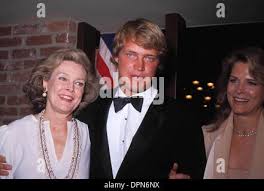 Oct 2006 francesbergenretro frances kris candice hi-res stock photography  and images