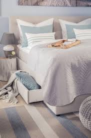 Das schlafzimmer maritim einrichten zu wollen dauert nicht sonderlich lange! Pin Auf Sylt Chic Maritim Einrichten Im Nordsee Stil