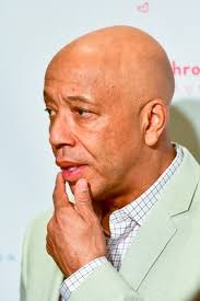 Russell Simmons' Rush HeARTS Philanthropic Arts Foundation's Annual  Luncheon