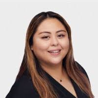 Lauren Peterman's Instagram, Twitter & Facebook