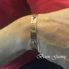 Tassiz Dovme Model Uzeri Uc Tek Firuze Tasli Rose Modern Bilezik Fiyat 125 00 Tl Siparis Icin Www Besengumus Com Www Besensilver Com Ile Gumus Bilezik Taki