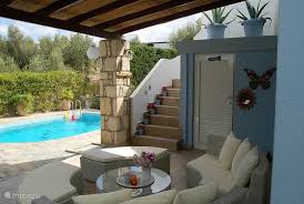90 m² oder mehr 8 + größe angeben. Villa Villa Estia Mit Eigenem Pool In Loutra Kreta Griechenland Mieten Micazu