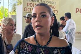 Evelyn Salgado destaca transformación de Acapulco y cooperación con Claudia  Sheinbaum