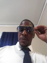 Darius Gage's Instagram, Twitter & Facebook