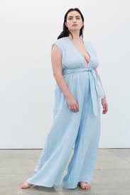 Yeah, i just spent about $1000 on my gown because it's really hard to find something beautiful for a size 16 wedding dress. Dance The Night Away In These 10 Plus Size Wedding Guest Dresses
