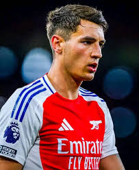 🎶 His name is Gabi, he's from São Paulo, and he plays for Arsenal! 🎶