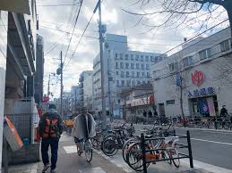 ヤバ過ぎる街だった大阪・西成の今『治安は良くなってる？』 - イーアイデムの地元メディア「ジモコロ」