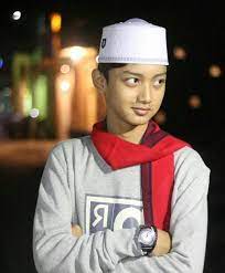 Gus azmi diketahui berasal dari sawahan, kanigoro, blitar, jawa timur. Pin Di Azmi