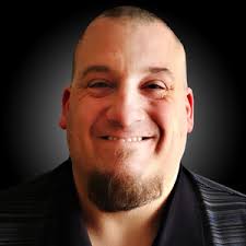 Instant Print & Promo : Meet Our Staff