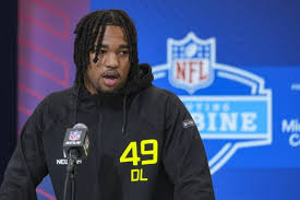 ROUNDUP: CHARLES CITY WINS, SETS UP PLAYOFF