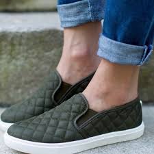 Worn Once Excellent Quality 6w Doesn T Fit Me And Couldn T Return Beautiful Olive Green Slip On Sneaker Olive Green Sneakers Slip On Sneaker Sneakers