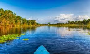 It is bordered by the atlantic ocean to the north, french guiana to the east, guyana to the west, and brazil to the south. Die 10 Besten Hotels In Suriname Dort Ubernachten Sie In Suriname