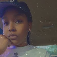 Asia Morris (@Asia_Hawkins21)