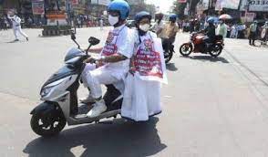A defiant mamata banerjee invoked the spirit of the royal bengal tiger on tuesday, as west bengal cm mamata banerjee protested against the fuel price hike in a unique style. Mamata Banerjee Rides Electric Scooter To State Secretariat To Protest Fuel Price Rise