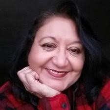 Dalia Diaz (@daliadiaz21)