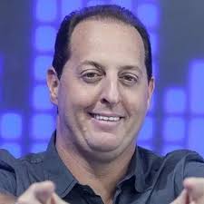 Benjamin Back sai em defesa do Flamengo e ironiza status de Sampaoli: “É o  que realmente vale”