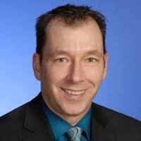 Robert Mainville's Instagram, Twitter & Facebook