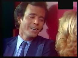Born 23 september 1943) is a spanish singer, songwriter and former professional footballer. Julio Iglesias Jeane Manson El Amor Video Dailymotion