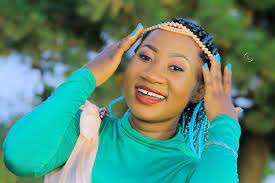 Chosen Becky Biography, Early Life, Education, Career, Family, Personal  Life, Net Worth, Songs, Boyfriend, Age, Songs, Albums, Wiki, Husband,  Children » Labaran Yau