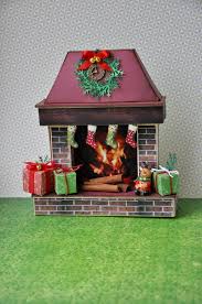 Des cartons assemblés et montés en forme de cheminée, de l'habillage papier ou peinture façon briques de cheminée, et vous voilà avec une cheminée dans la maison. Faire Une Cheminee En Carton Pour Noel Ideen Milt S Dekor