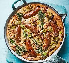 Boil the carrots and green beans in a little water while you fry the onions and garlic. Easy Cheesy Mustard Toad In The Hole With Broccoli Recipe Bbc Good Food