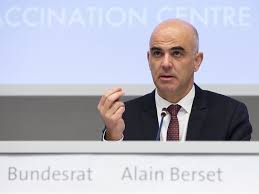 Le conseil fédéral (en allemand bundesrat, en italien consiglio federale, en romanche cussegl federal) est l'organe exécutif de la confédération suisse. Le Conseil Federal Ne Renforce Pas Les Mesures Contre Le Coronavirus La Liberte
