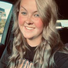 Looking for middle names for Ozzlyn. Please helpppp!