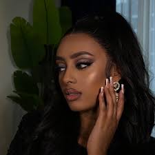 Photo by Sadia Suhail ProBridalArtist (@sadia_makeup.artist_) · March 15,  2025