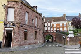 Cassel Porte De Bergue Portes