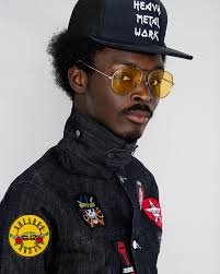 Friendship Friday ——— King Owusu Yes his real names King, Ghanian-Londoner  and he's an illustrator, model, set designer and an all round artist. Be  sure to check him out @king__owusu and his