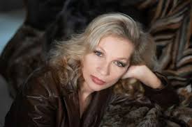 Grand amour dEva Ionesco : saimer pour mieux combattre