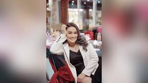 Reguler pagi bjm, reguler malam bjm, reguler pagi bjb, reguler malam bjb. Penyanyi Banjarmasin Annisa Mampu Tuntaskan Kuliah Di Fisip Uniska Banjarmasin Post