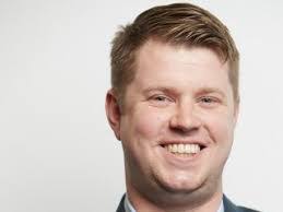 Christopher Metz's Instagram, Twitter & Facebook