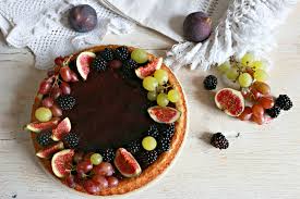 Maybe you would like to learn more about one of these? Crostata Morbida Con Fichi More E Uva Alchimia