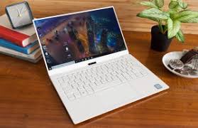 It's available in fhd or 4k with hdr400. Dell Xps 13 9370 2018 Review Still Our Favorite Laptop Laptop Mag