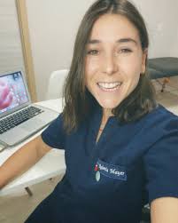 Ostetrica Roberta Mayer added a...