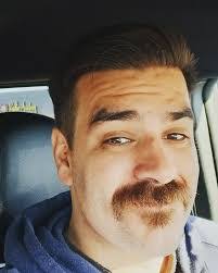 Jenny Roach's Instagram, Twitter & Facebook