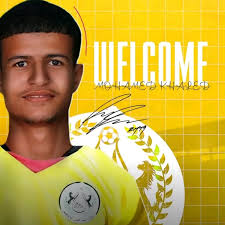 حارس مرمى من أصول أردنية في الدوري الأمريكي للمحترفين ‏ إليك سمير 26 سنة  ‏▪️الطول: 1.87 م ‏▪️القيمة السوقية: €150 الف دولار ‏سبق له تمثيل منتخب  الولايات المتحدة تحت الـ18 سنة ‏النادي