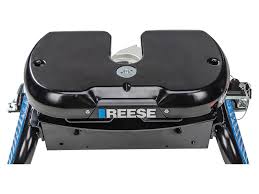 Build to the highest standards in rv industry. Reese 30921 Reese M5 20k Fifth Wheel Hitch For Ford Super Duty