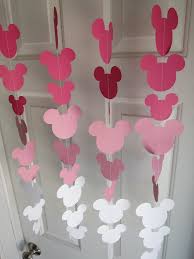 Hermoso kit para decoración de baby shower, y también de primer añito de niña con temática de minnie baby. Todo Para Una Fiesta Con Tema De Minnie Mimi Como Le Digas Tips De Madre