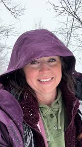 “It was all downhill from there” 2 HOURS LATER #bunchofbrowns #minivan  #snow #stuck #funny #lol