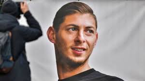 Difundieron el chat de Sala que revela quién y cómo se arregló el vuelo  donde murió