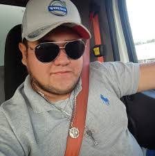 Roger Gamez's Instagram, Twitter & Facebook