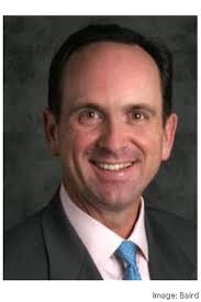 Baird hires Wells Fargo veteran as St. Louis market director