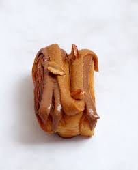 En Quete De Saveurs Enquetedesaveurs Pralifeuille Cacahuete Vegan Pate A Croissant Gianduja Cacahuete Praline Cacahuete Cacahuetes Grillees Vegan Vi I 2020