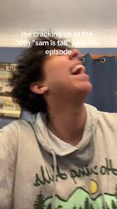 How Tall Is Sam Dess