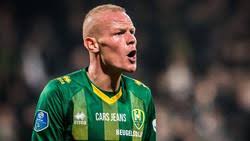 Remko pasveer (enschede, 8 november 1983) is een nederlands doelman in het betaald voetbal. Remko Pasveer