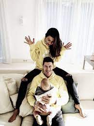 Robert lewandowski has been married to anna lewandowska since june 2013. Pin On Training