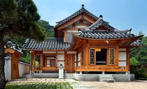 The house is set on risers over a tranquil and meditative pond. 220 Traditional Houses Ideas Traditional Houses Traditional House House Styles